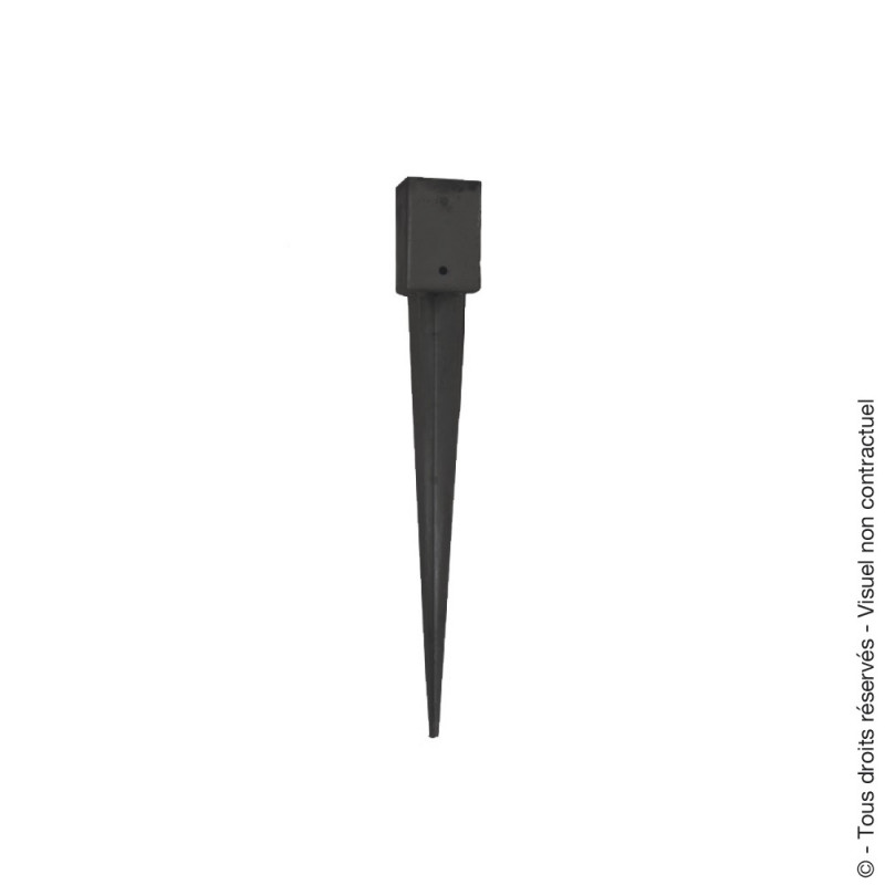 Pied de poteau à enfoncer